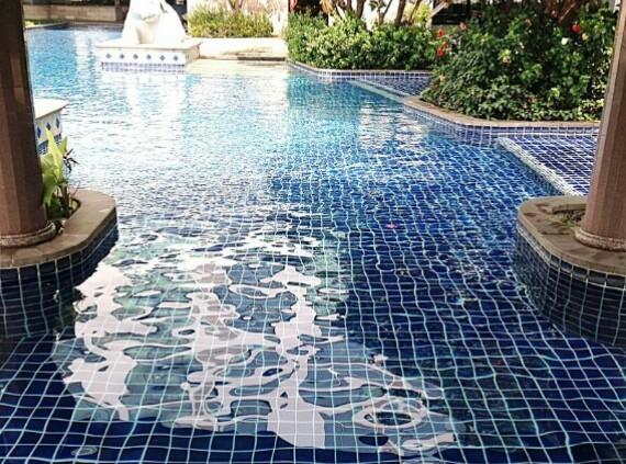 Baan Sathorn Riverfront 曼谷 外观 照片