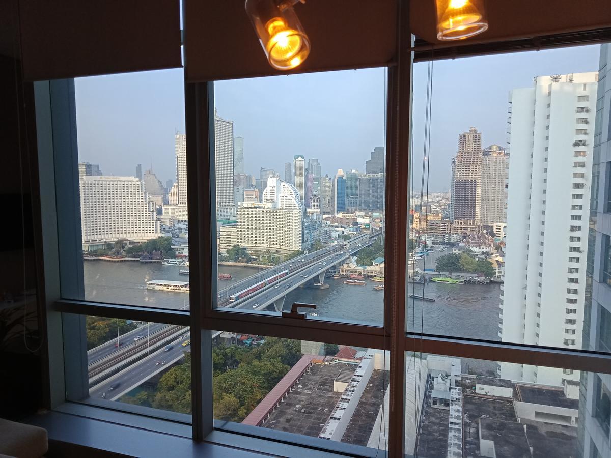Baan Sathorn Riverfront 曼谷 外观 照片