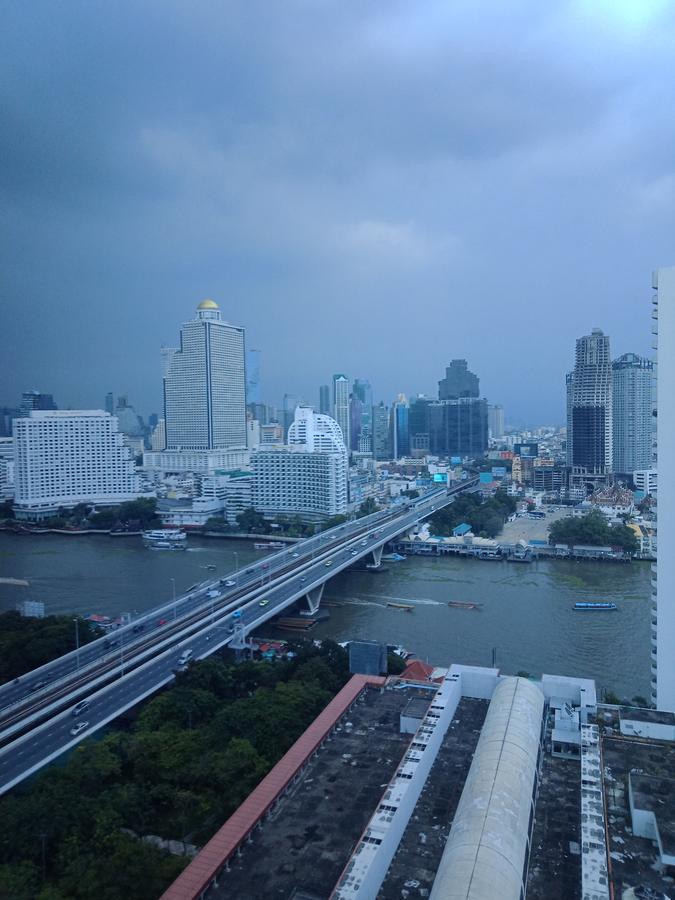 Baan Sathorn Riverfront 曼谷 外观 照片
