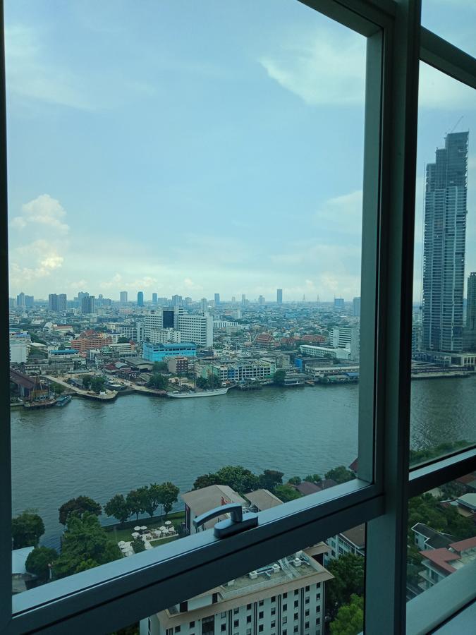 Baan Sathorn Riverfront 曼谷 外观 照片