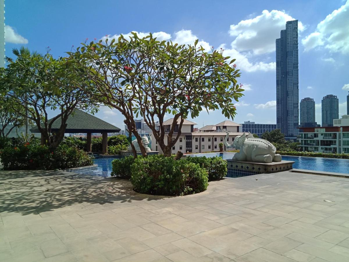 Baan Sathorn Riverfront 曼谷 外观 照片